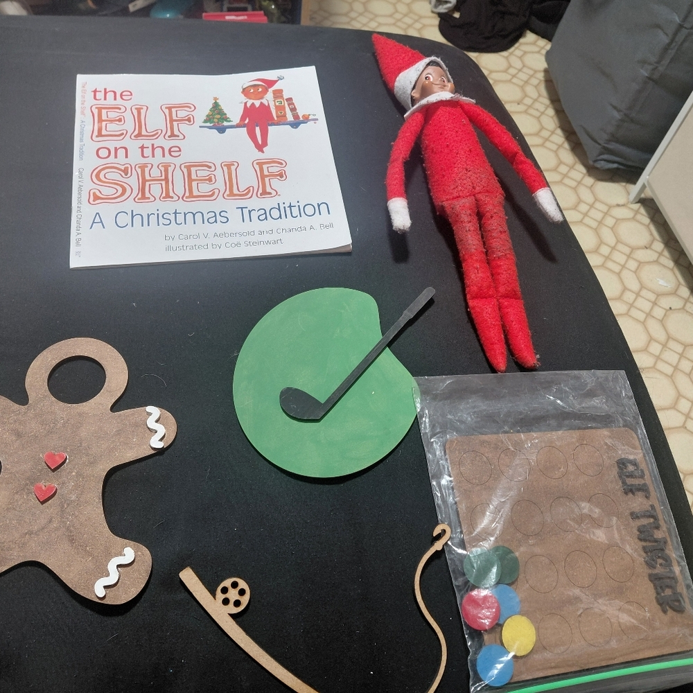 Elf on the Shelf Set with Accessories